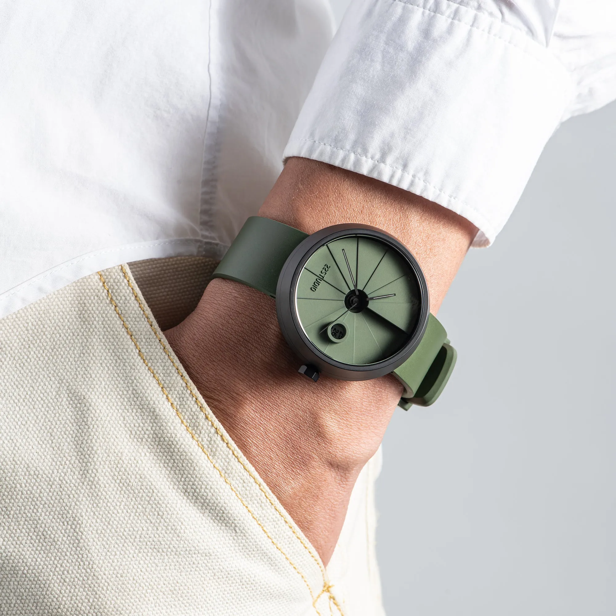 4D Concrete Watch 44mm Moss Edition