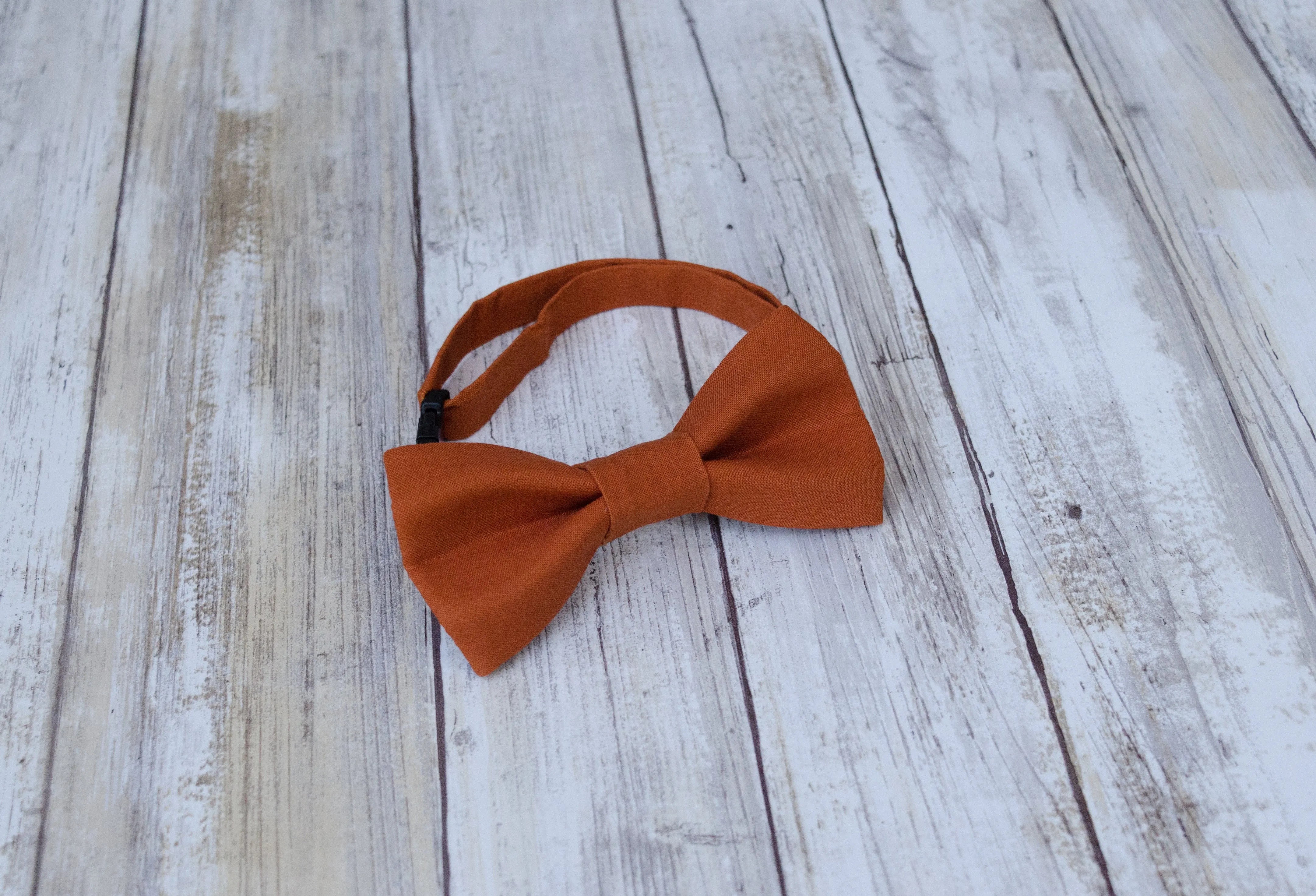 Burnt Orange/Spice  Bow Tie (293)