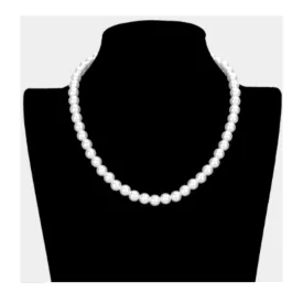 Classic Pearl Necklace