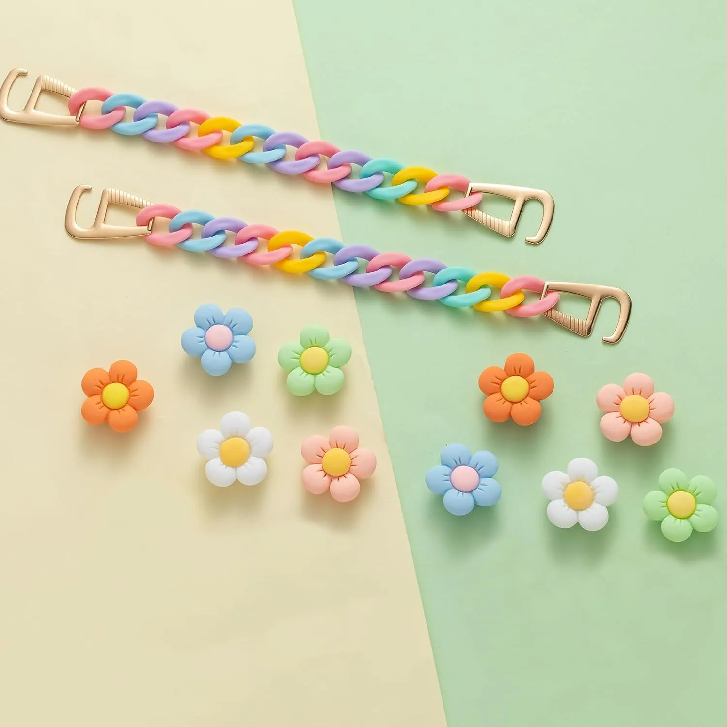 Flower Shoe Charms for Clog Sandals Bracelets Accessories Decoration, Summer Cute Daisy Shoes Charm for Adults Women Birthday Party Favor
