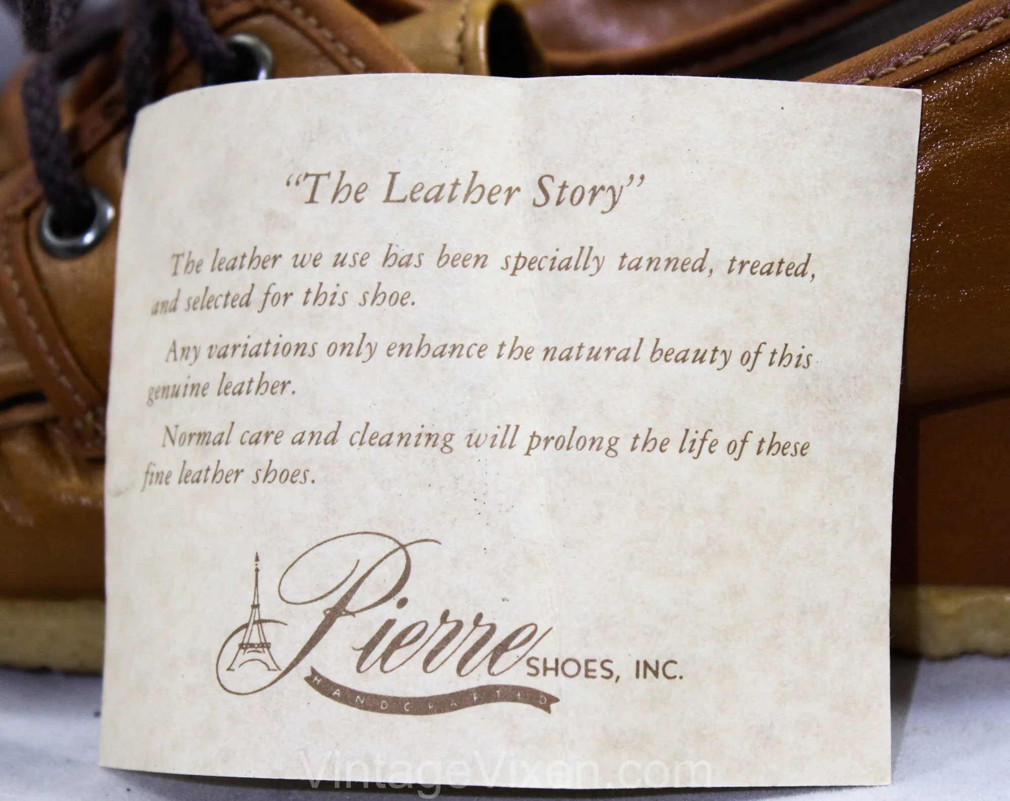 Size 7 1/2 Leather Shoes - Brown Sneaker Style 1960s Casual Shoes with Lace Up - Cute 60s Tan with Top Stitching & Lacing - 7.5 M Deadstock